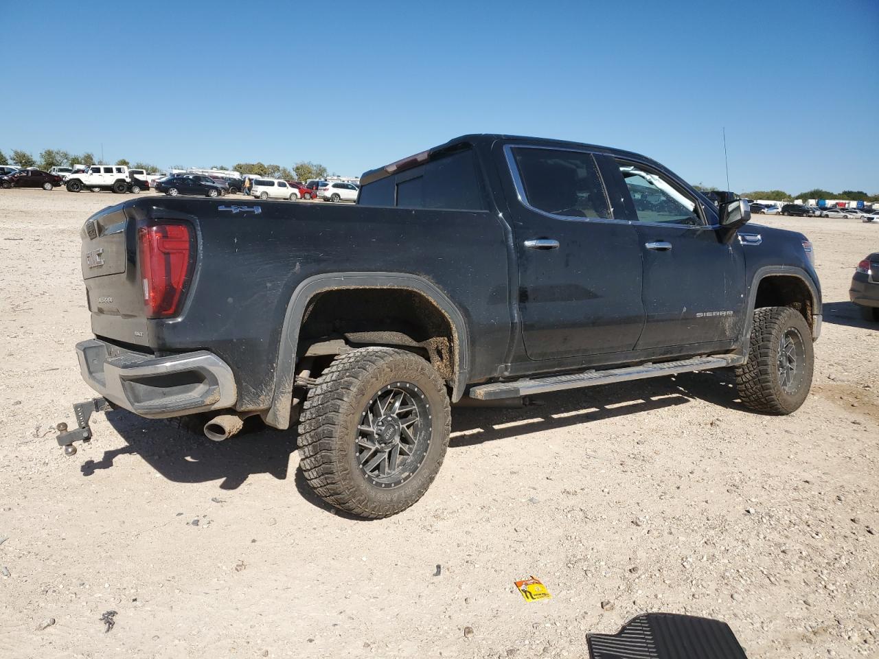 2019 GMC Sierra - Image 3