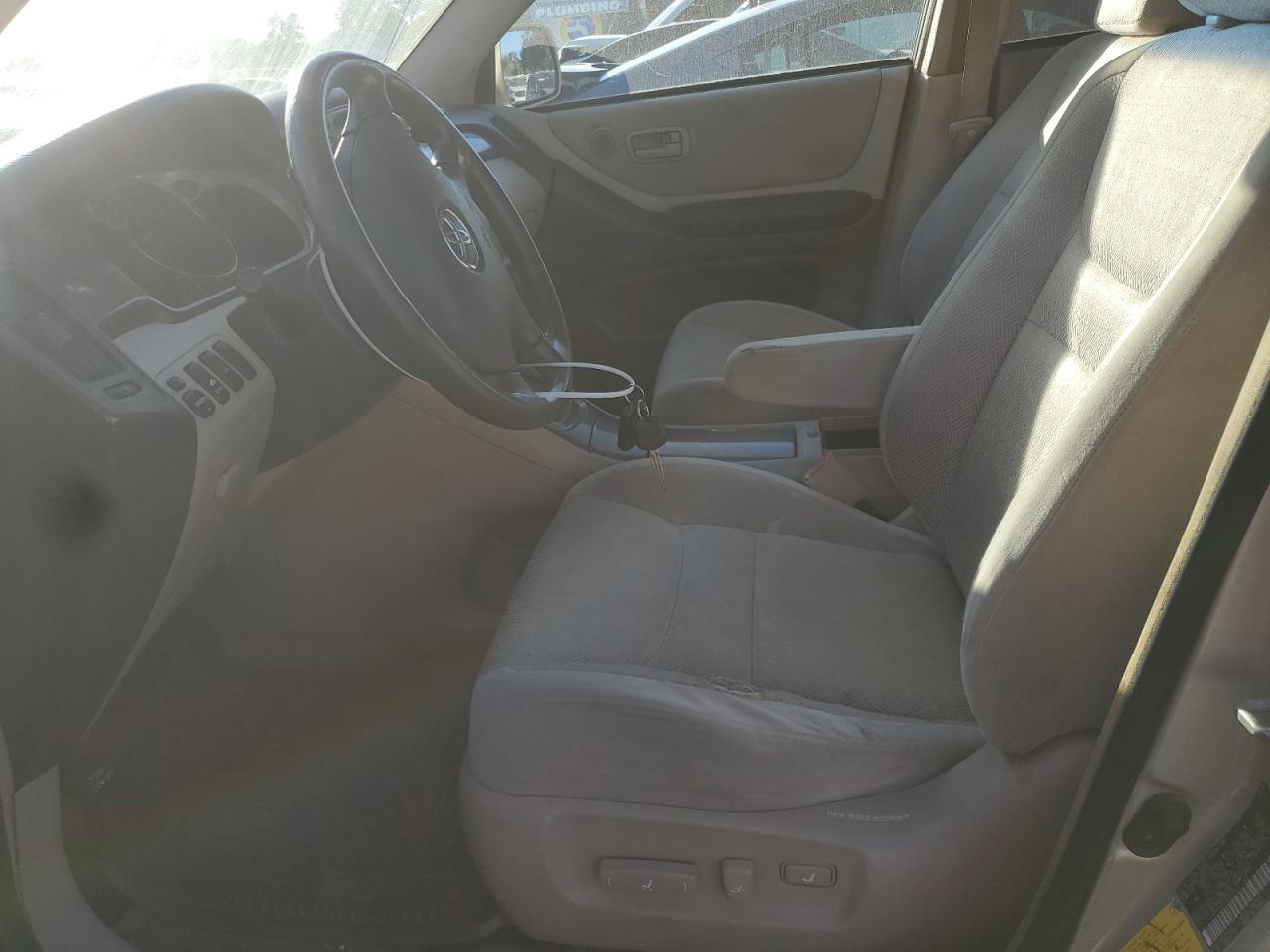 2003 Toyota Highlander - Image 7