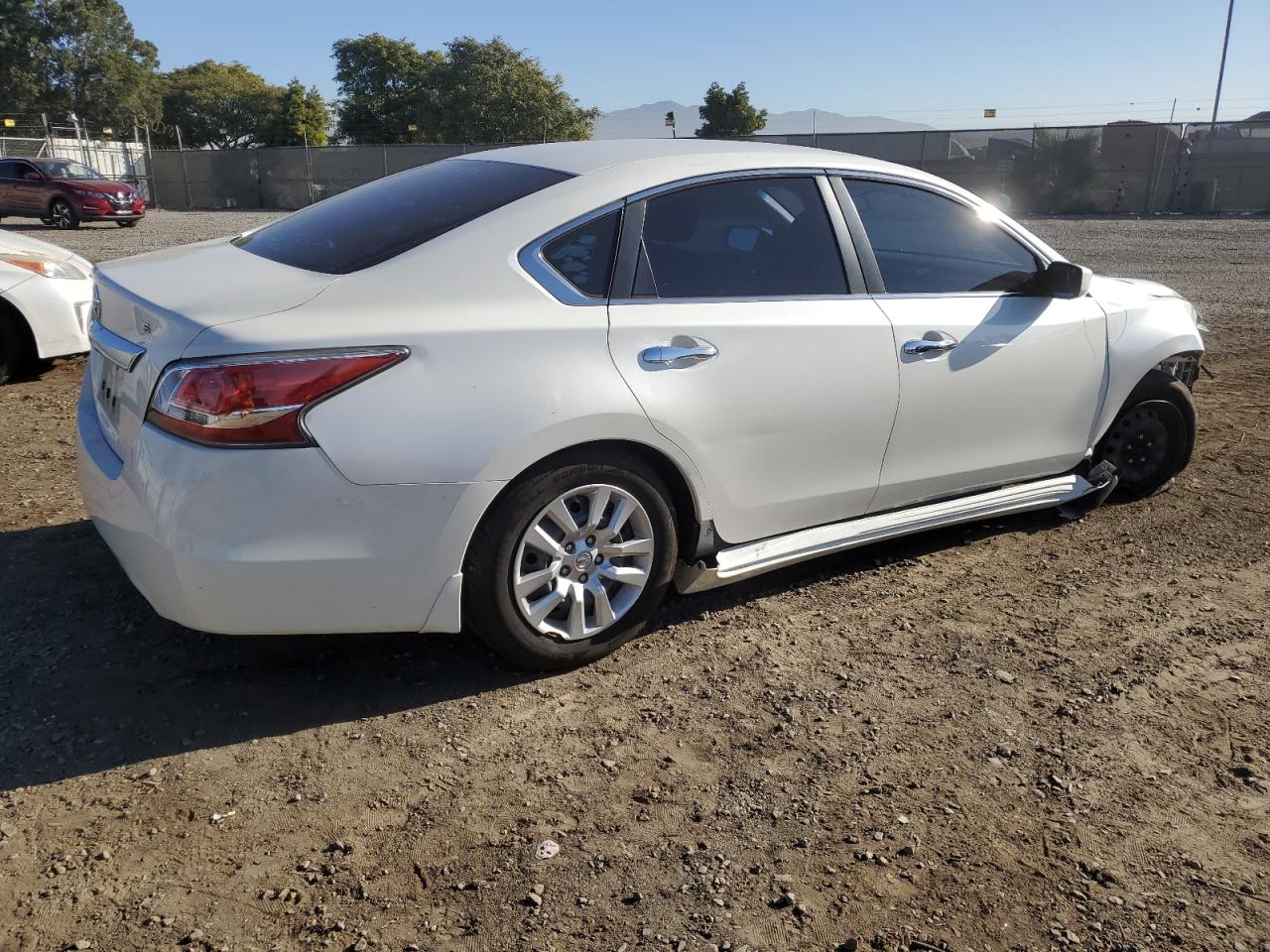 2015 Nissan Altima 2.5 VIN: 1N4AL3AP9FC271807 Lot: 81584054