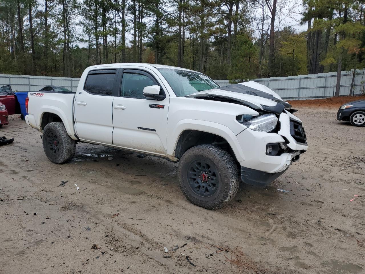 2022 Toyota Tacoma - Image 4