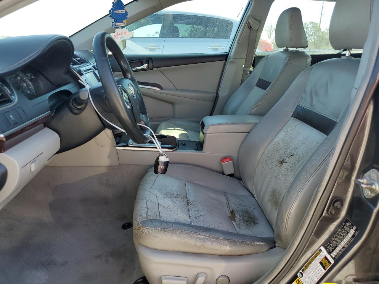2012 Toyota Camry - Image 7