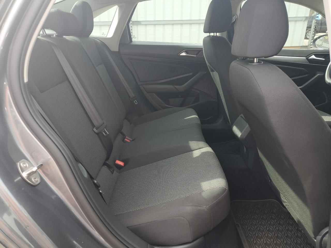 2021 Volkswagen Jetta - Image 10