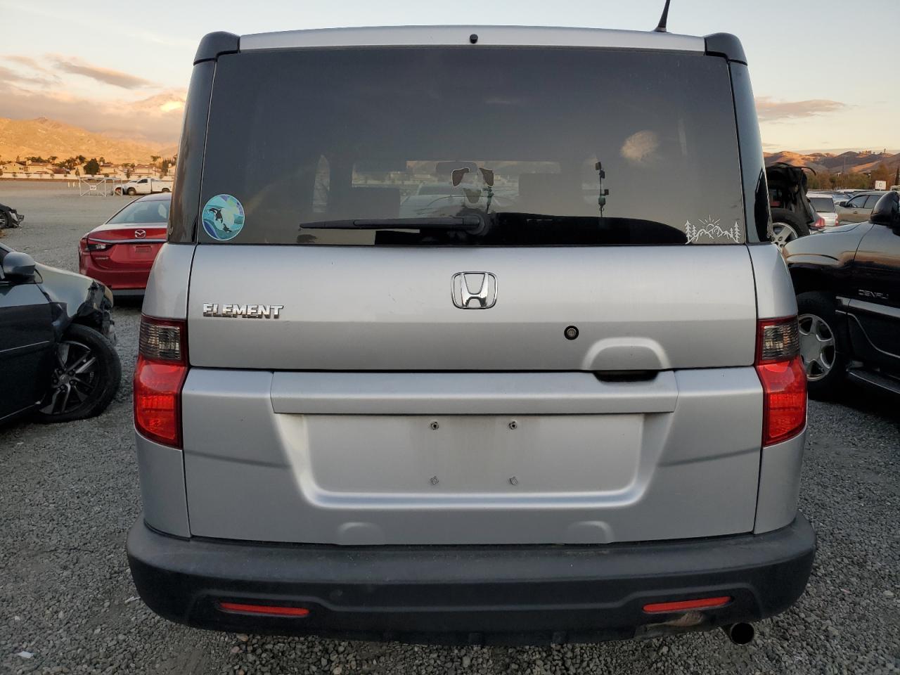 2010 Honda Element - Image 6