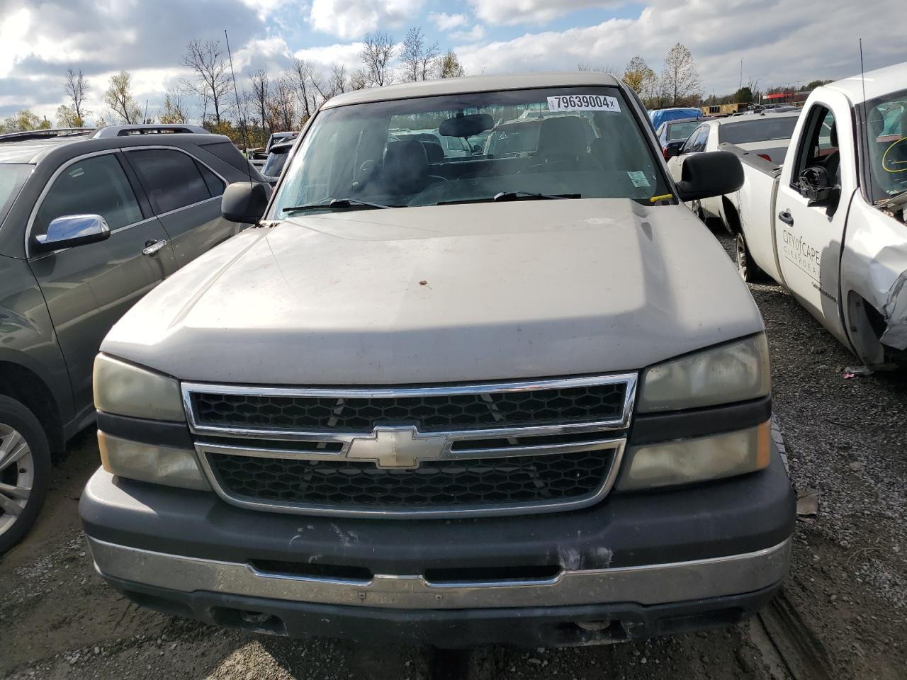 2006 Chevrolet Silverado - Image 5