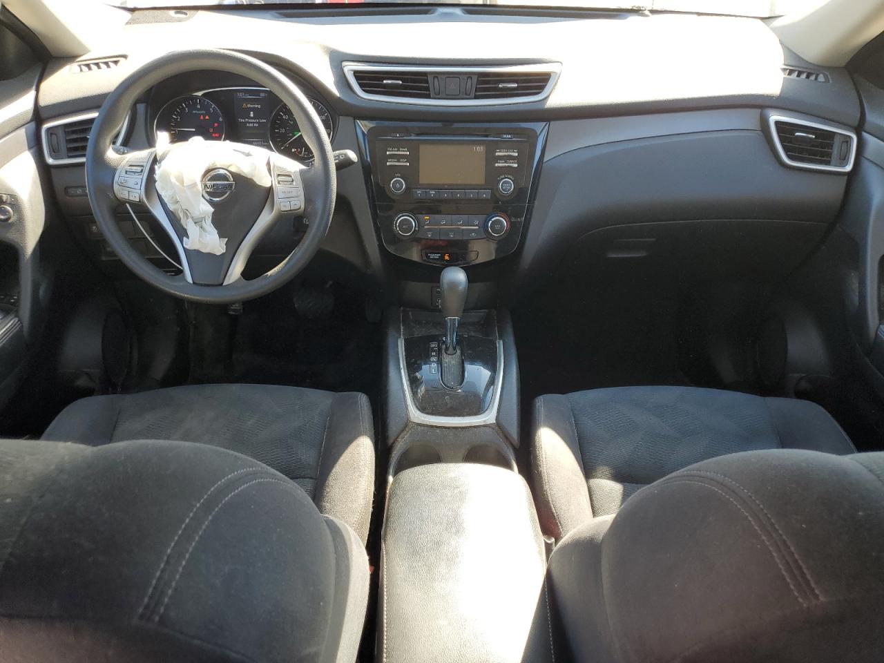 2016 Nissan Rogue - Image 8