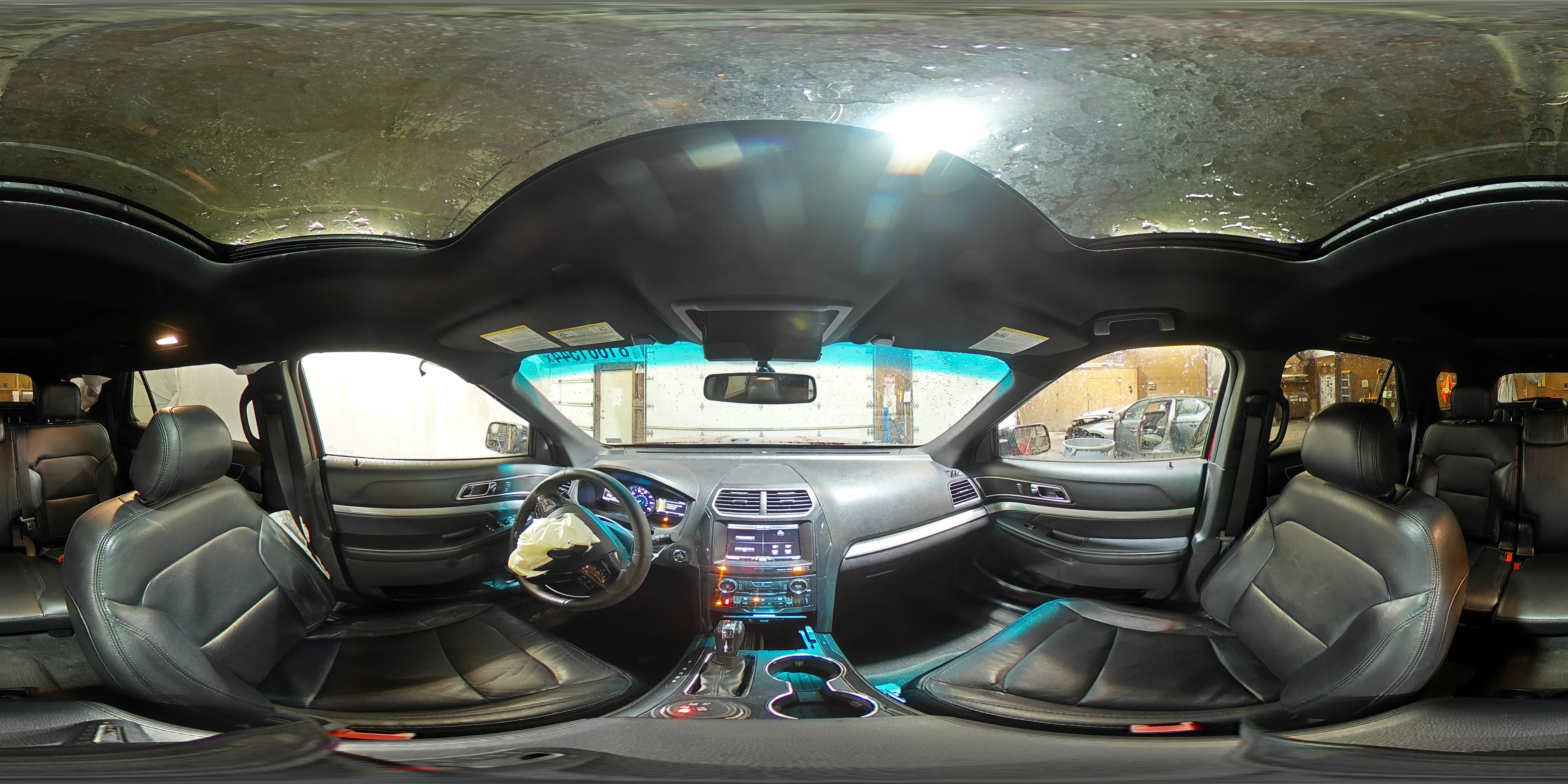 2016 Ford Explorer - Image 13
