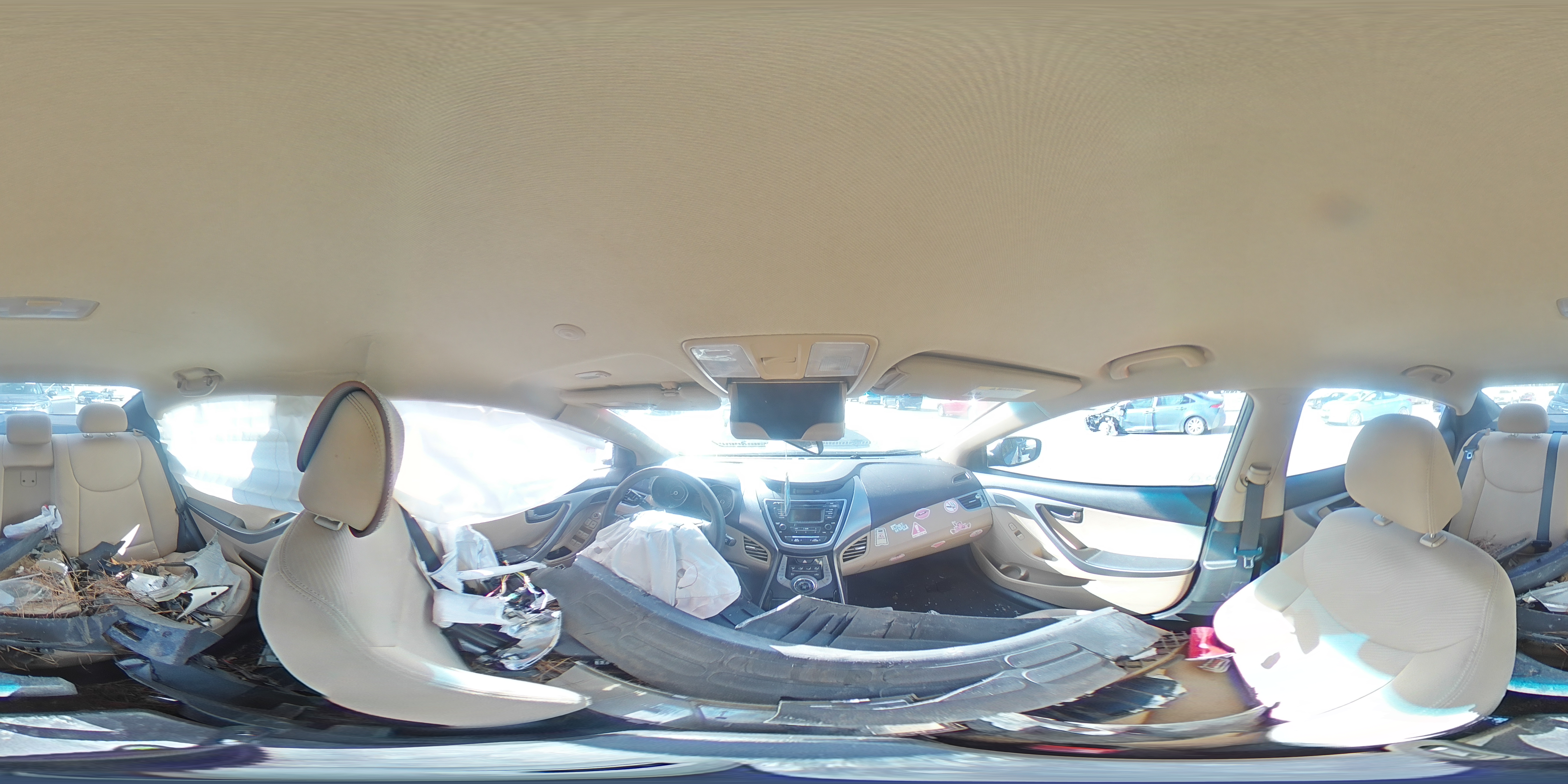 2013 Hyundai Elantra - Image 13