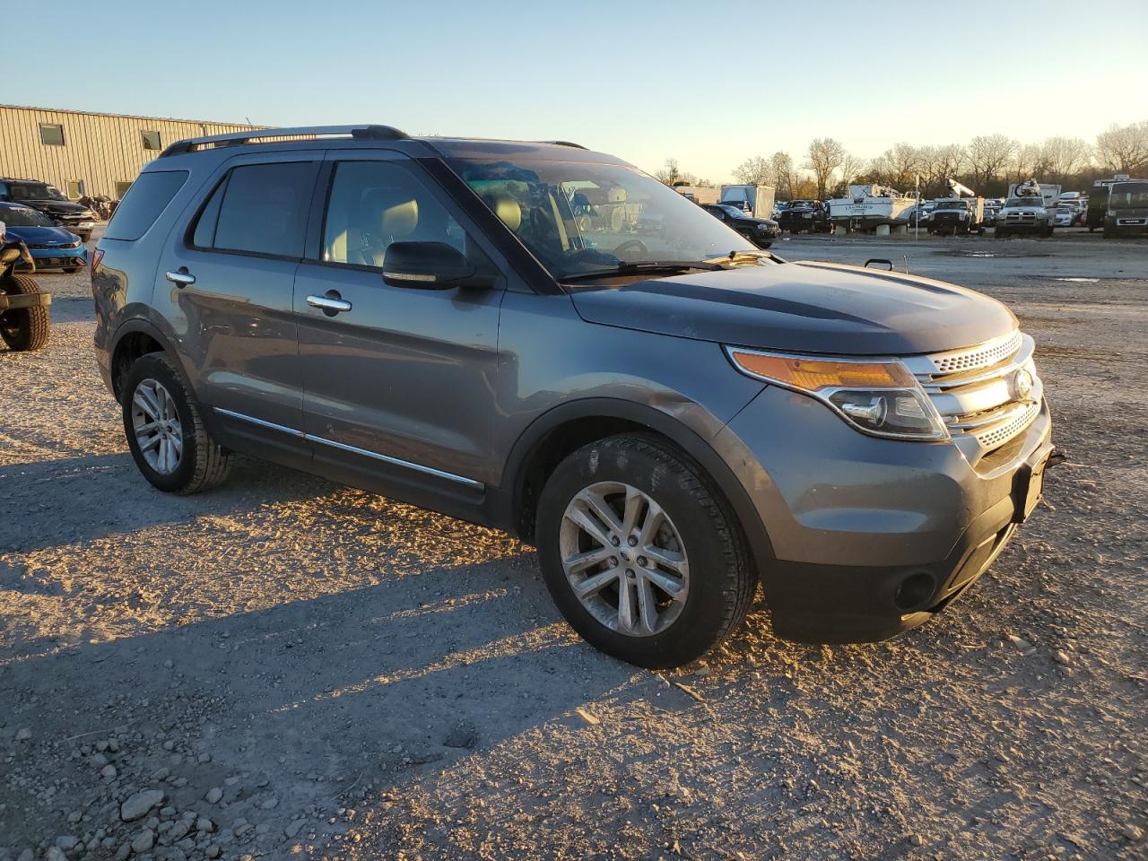 2013 Ford Explorer - Image 4
