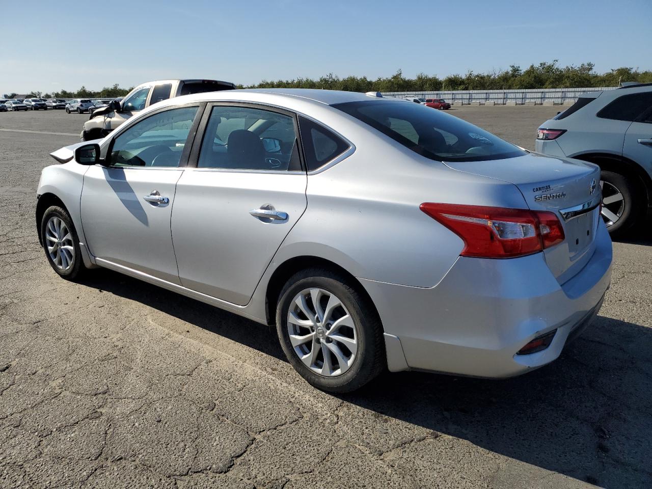 2018 Nissan Sentra - Image 2
