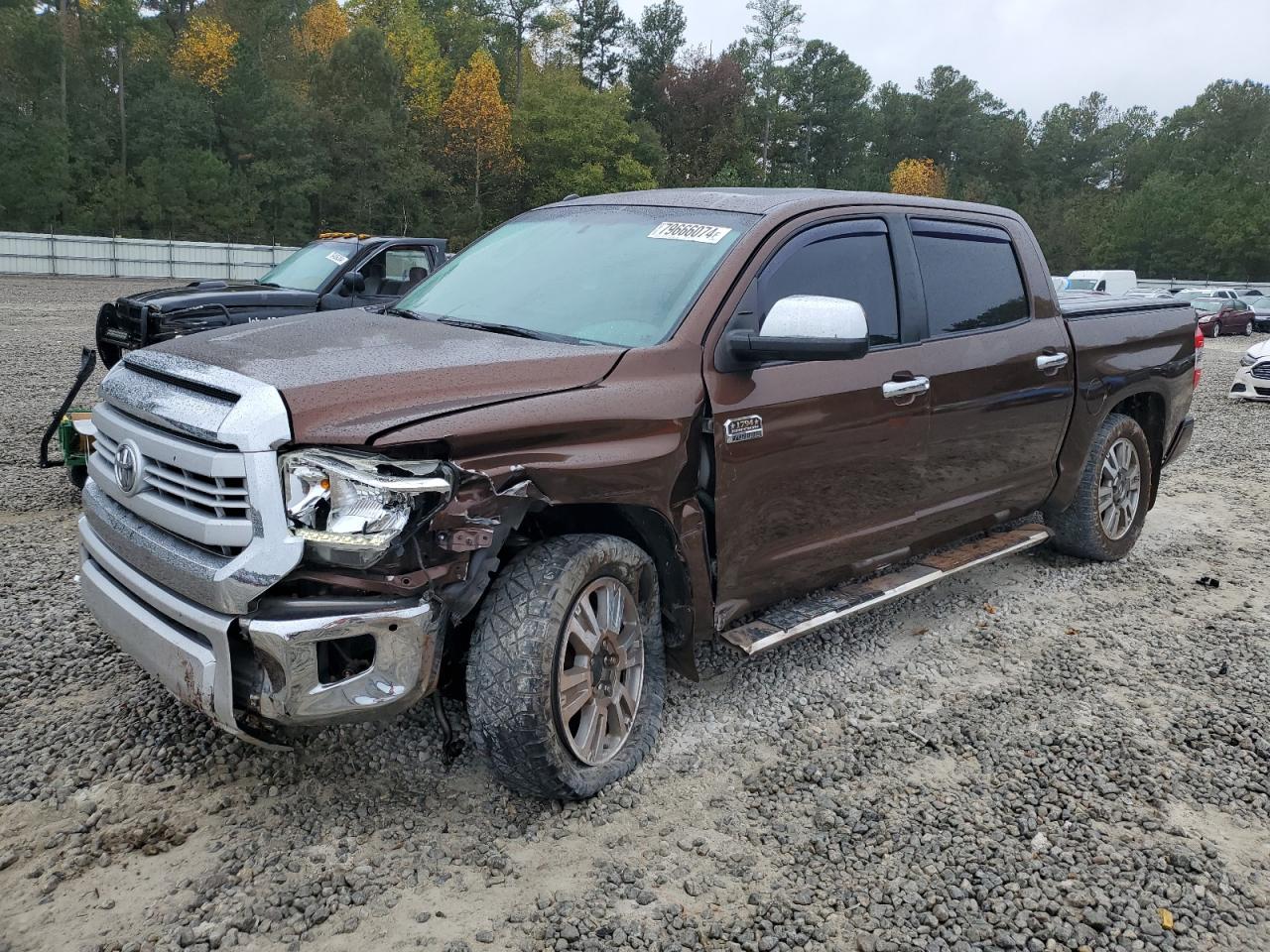 2015 Toyota Tundra - Image 1