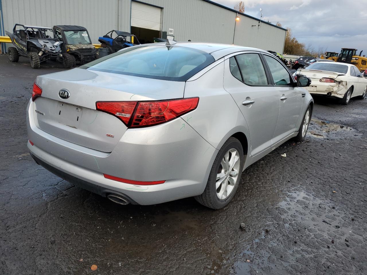 VIN 5XXGM4A76DG201945 2013 KIA OPTIMA no.3