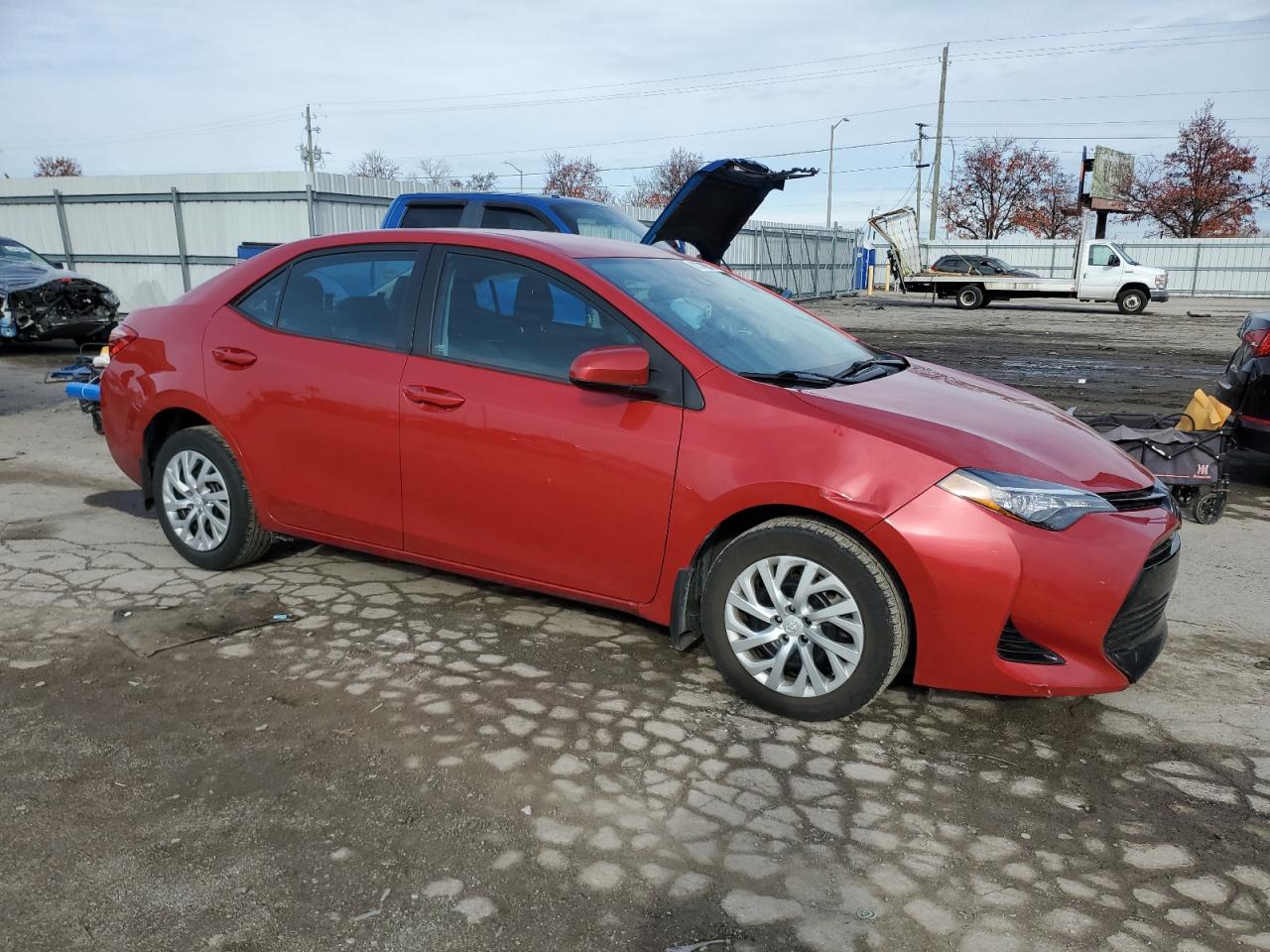 VIN 2T1BURHE8HC812746 2017 TOYOTA COROLLA no.4