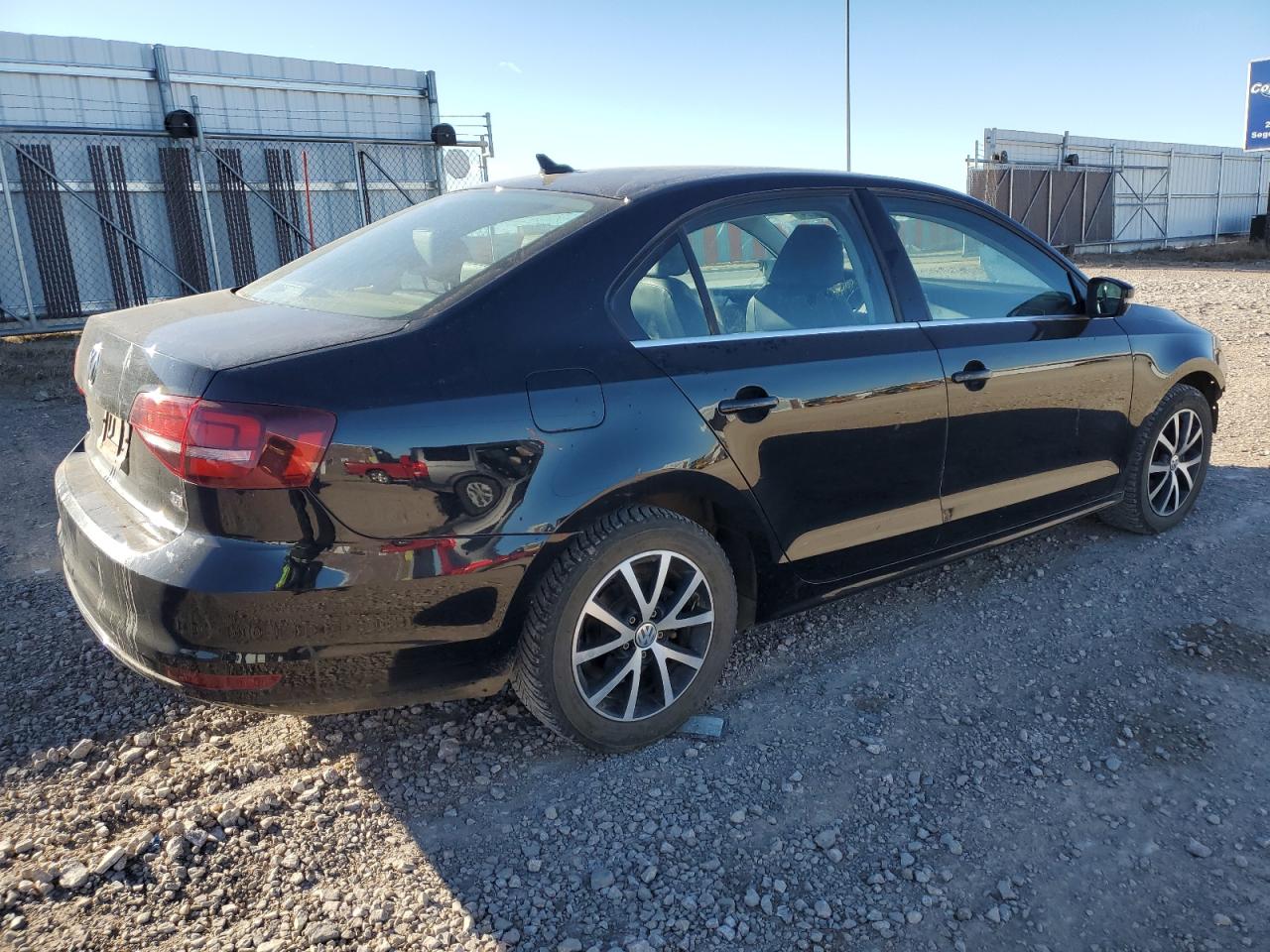 2018 Volkswagen Jetta - Image 3