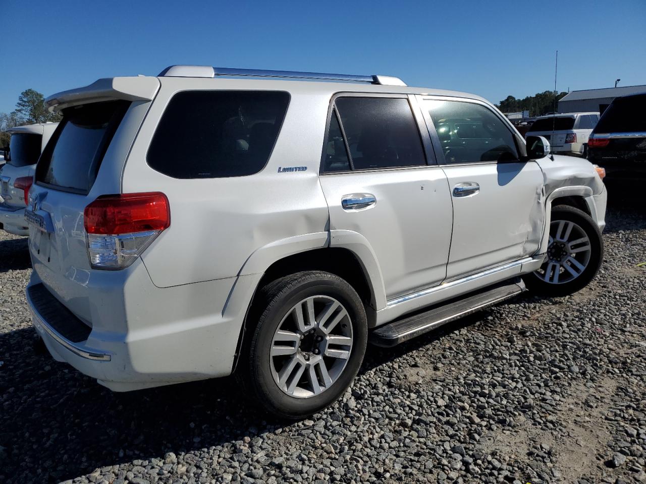 VIN JTEZU5JR5D5046966 2013 TOYOTA 4RUNNER no.2