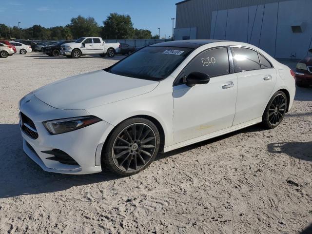  MERCEDES-BENZ A-CLASS 2019 Biały