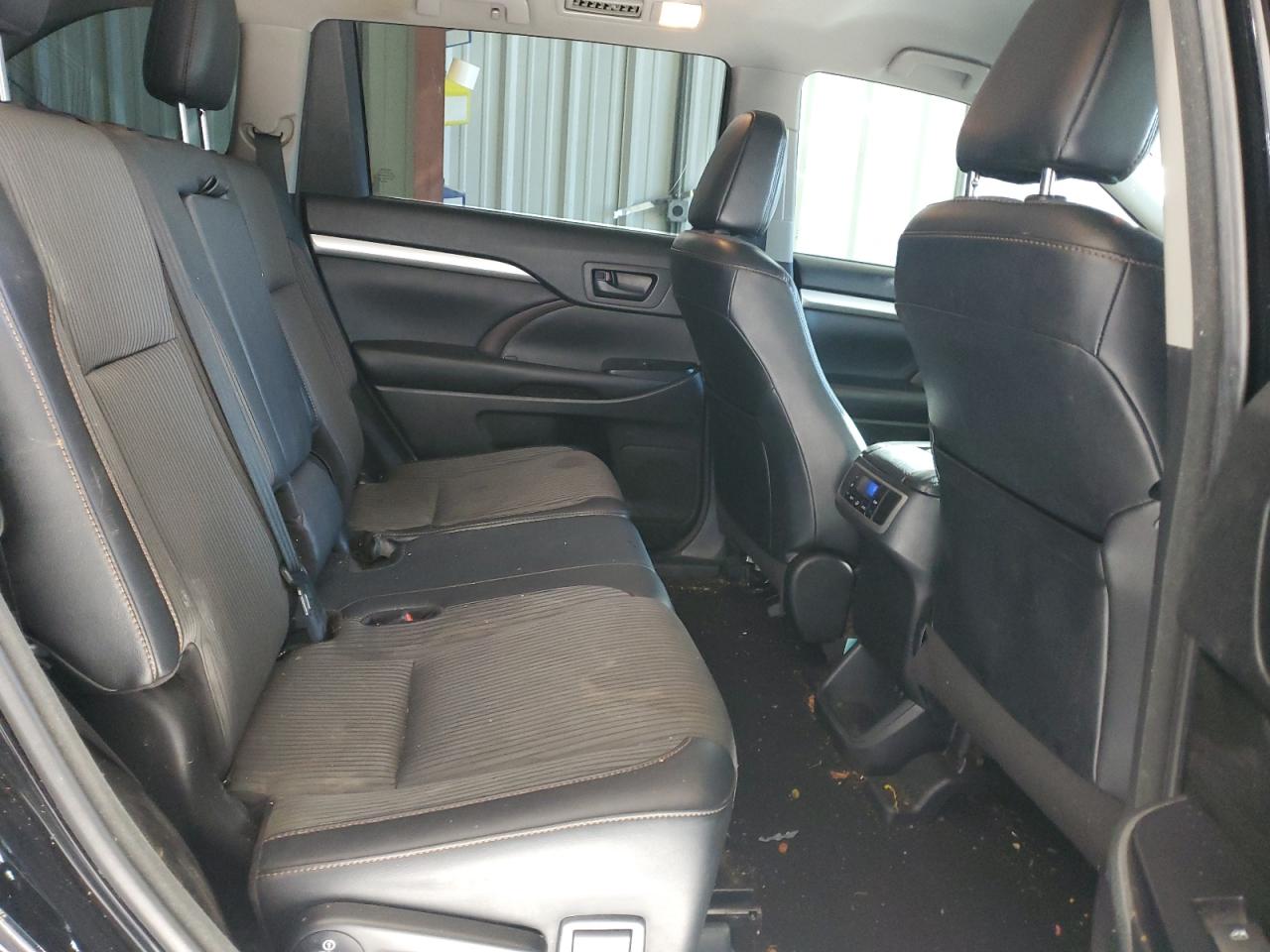 5TDZZRFHXJS258703 TOYOTA HIGHLANDER 2018