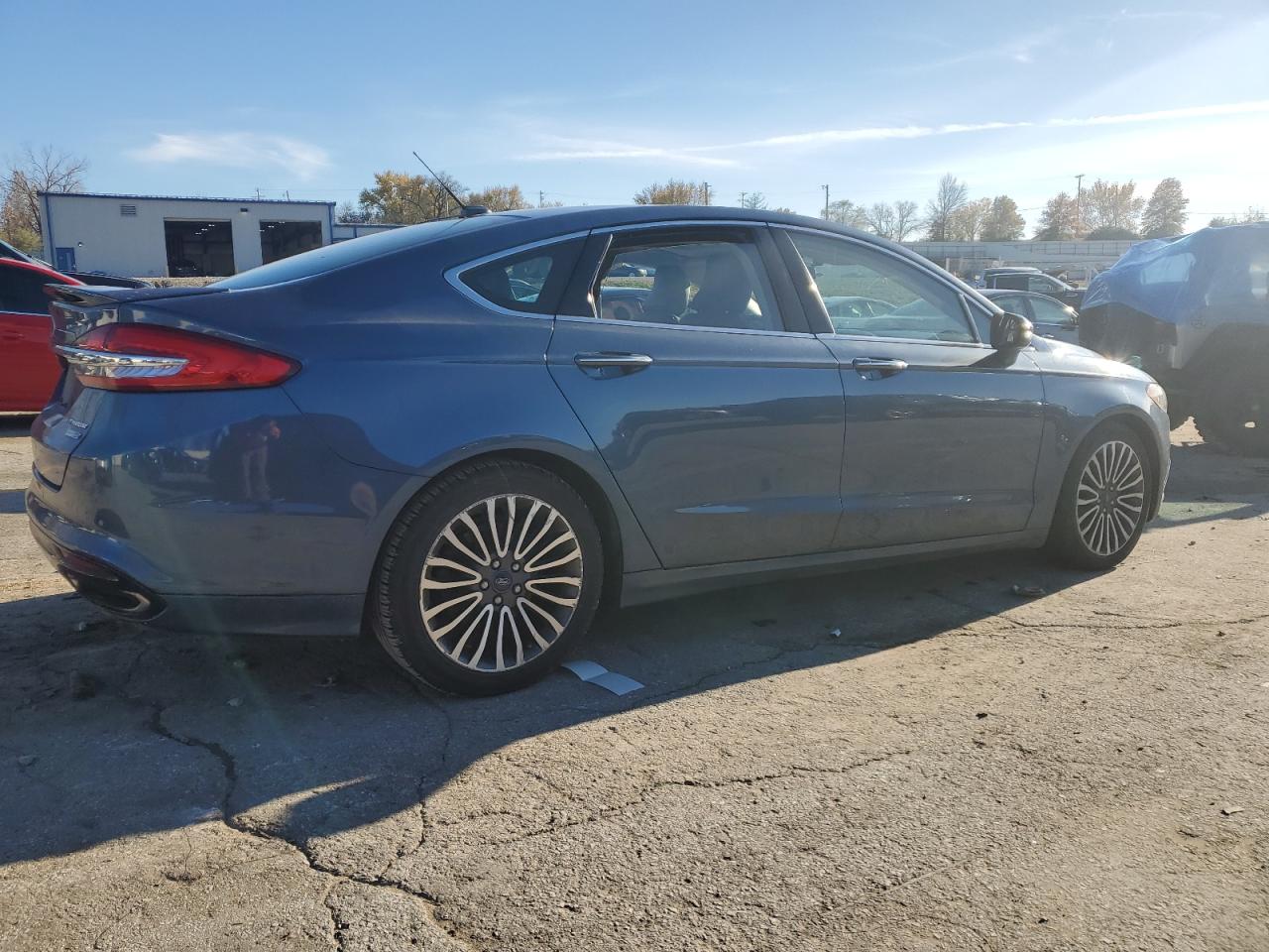 VIN 3FA6P0D93JR207004 2018 FORD FUSION no.3