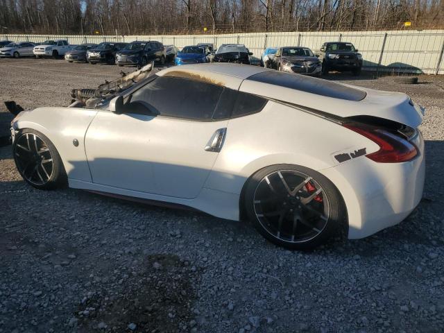  NISSAN 370Z 2018 Biały