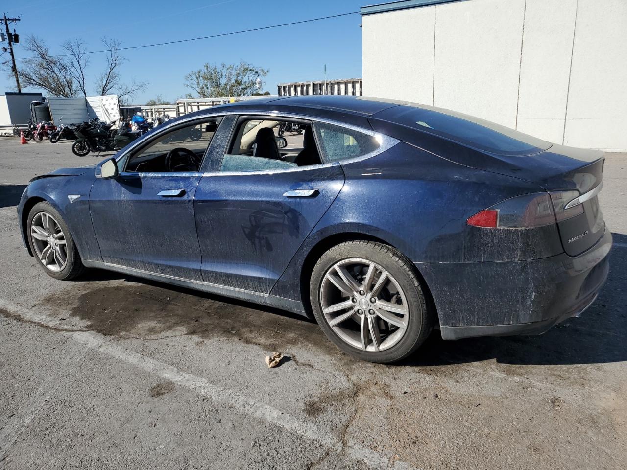 VIN 5YJSA1H17EFP41179 2014 TESLA MODEL S no.2