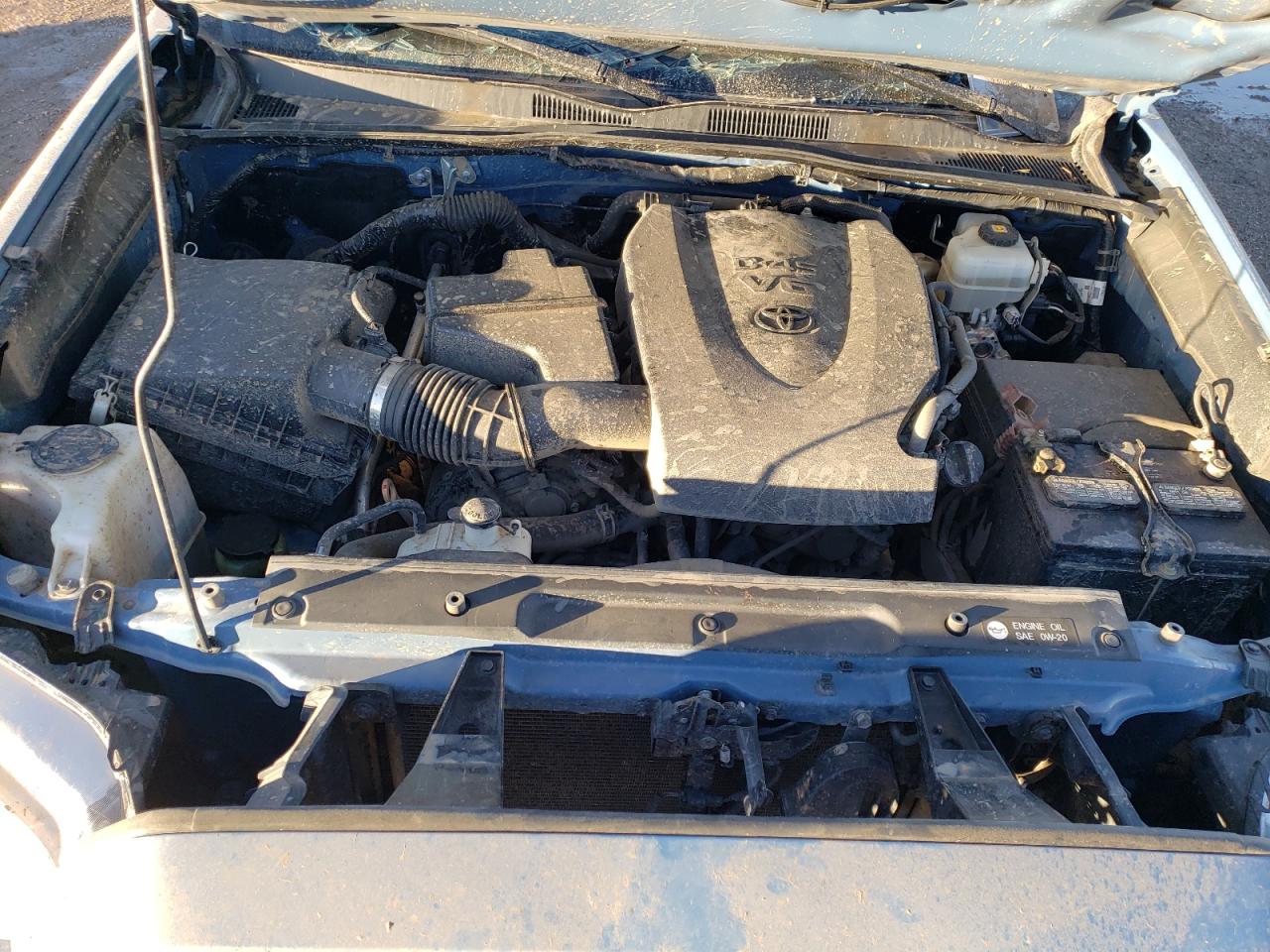 2019 Toyota Tacoma - Image 11