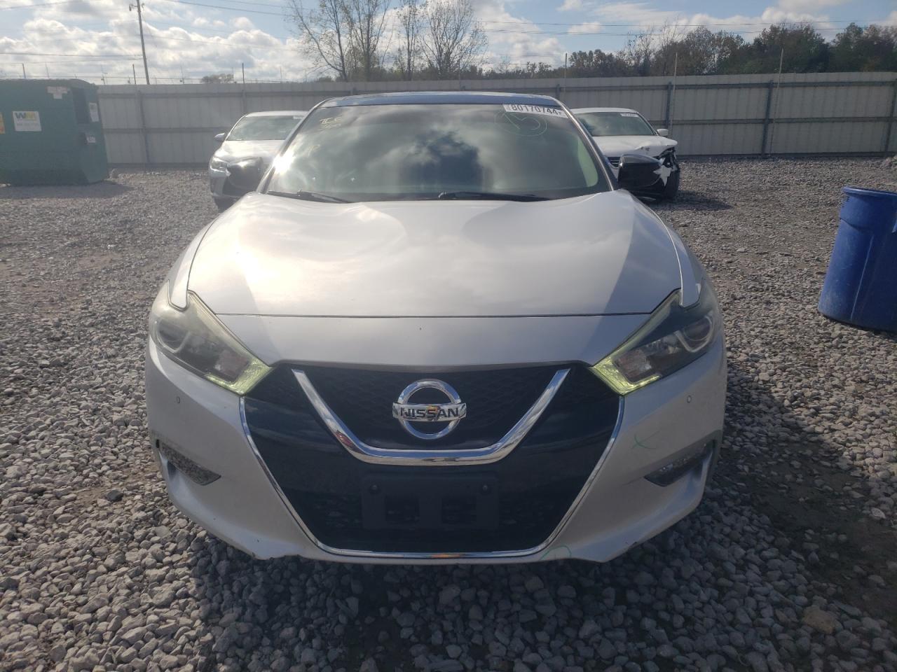 2018 Nissan Maxima - Image 5
