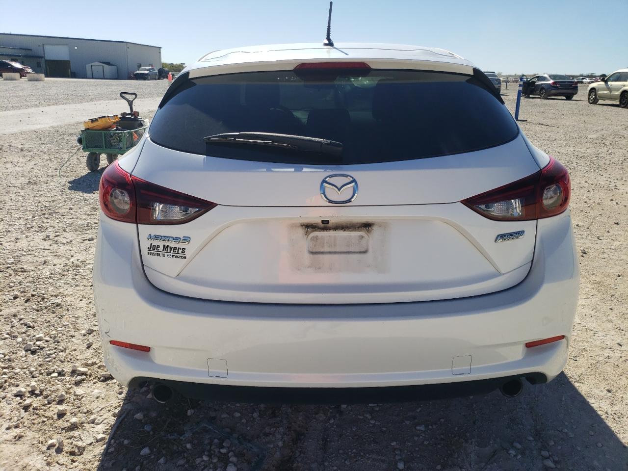 2018 Mazda 3 - Image 6