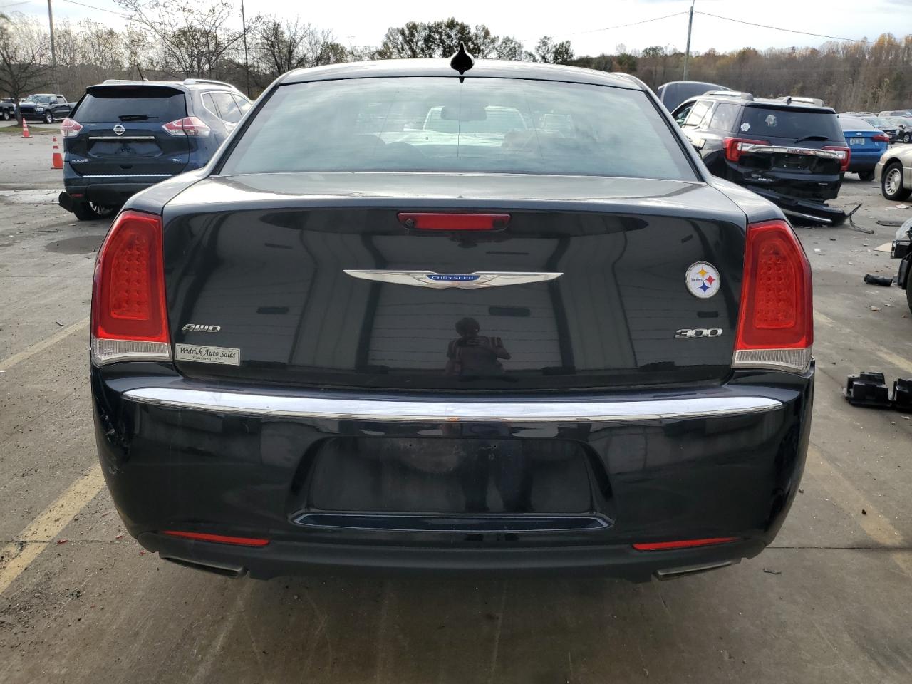 2018 Chrysler 300 Touring VIN: 2C3CCARG0JH226793 Lot: 79022644