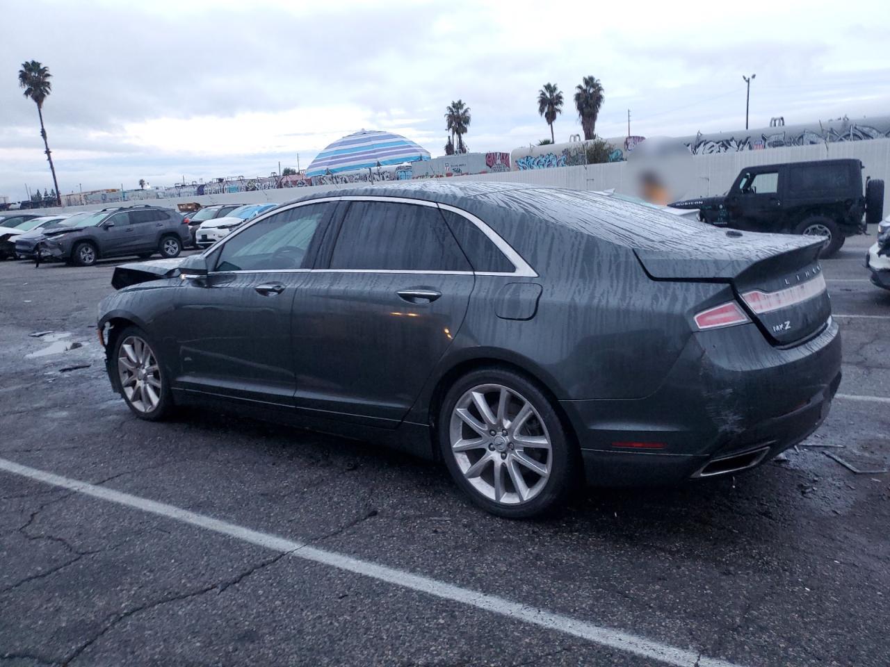 2015 Lincoln MKZ - Image 2