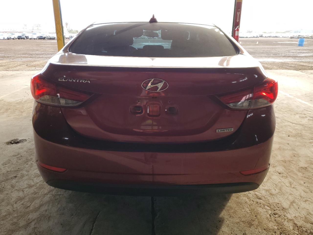 2016 Hyundai Elantra - Image 6