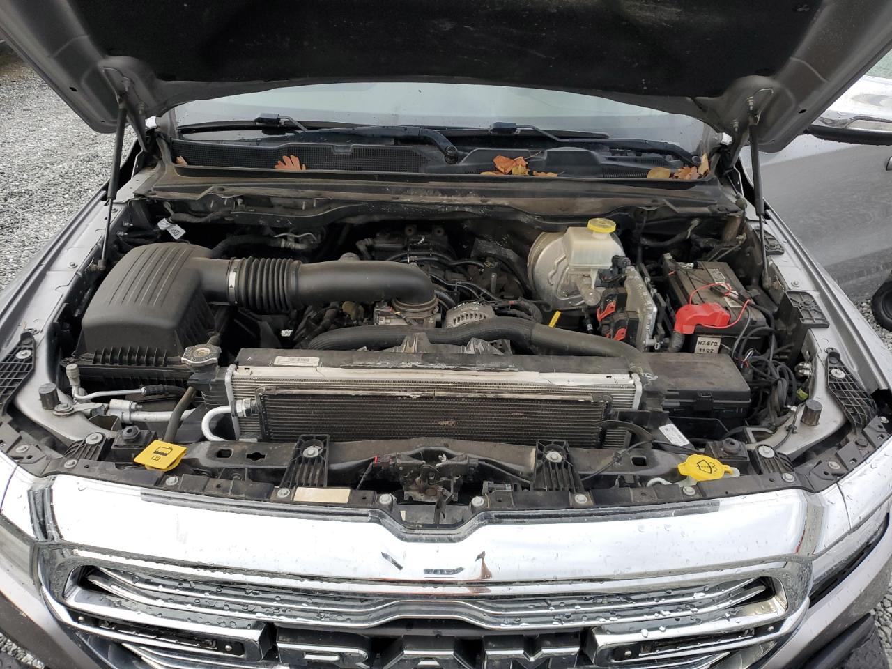 2019 RAM 1500 - Image 12