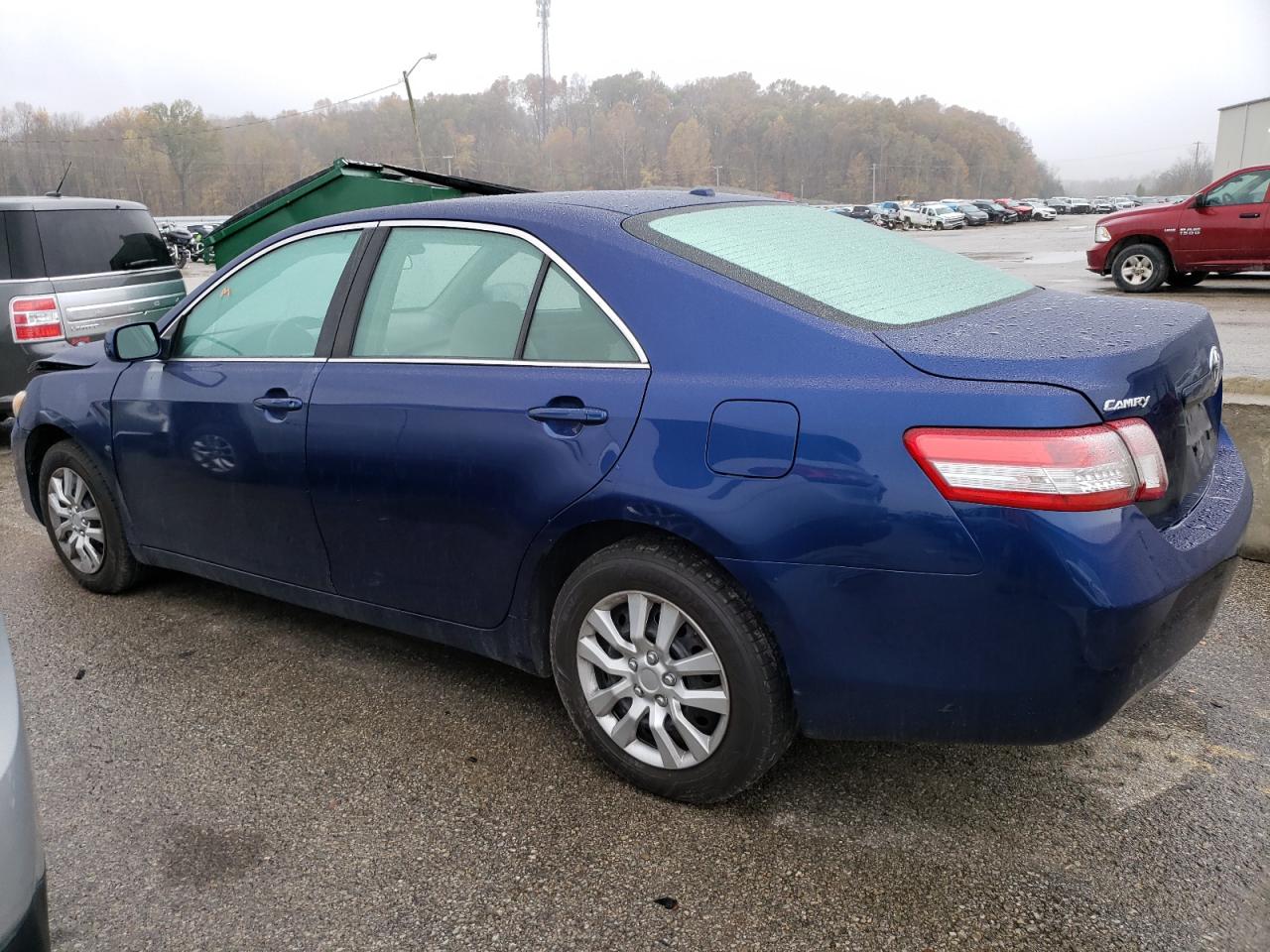 2010 Toyota Camry - Image 2