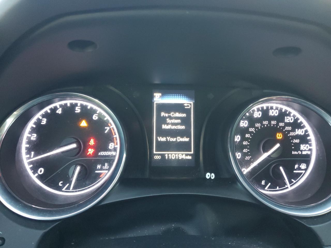 2019 Toyota Camry - Image 9