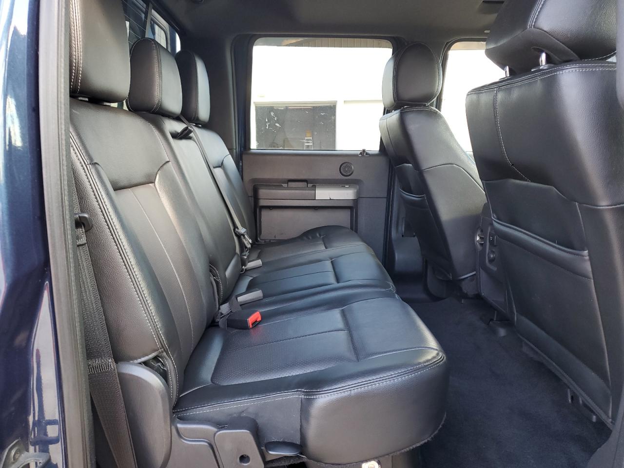 2015 Ford F250 - Image 10