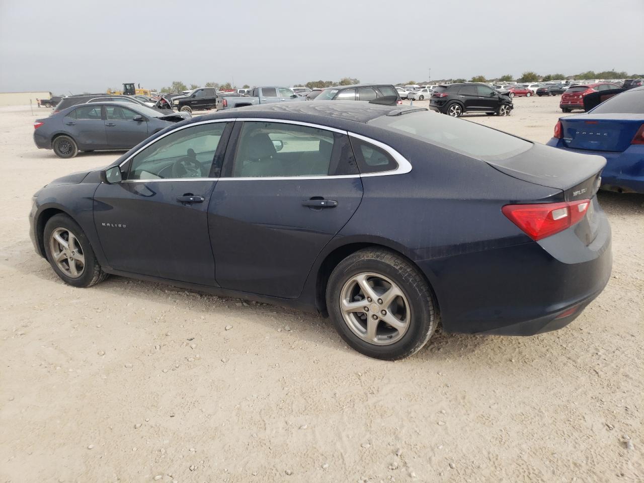 2017 Chevrolet Malibu - Image 2