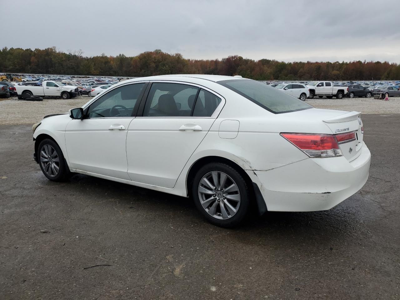 2011 Honda Accord - Image 2