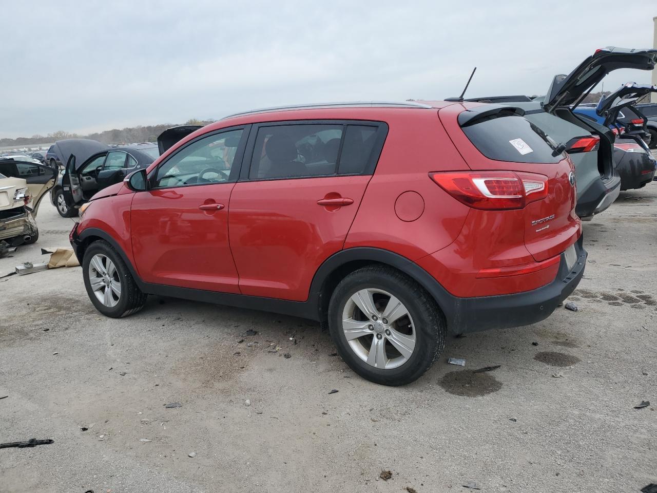 VIN KNDPB3A26D7378914 2013 KIA SPORTAGE no.2