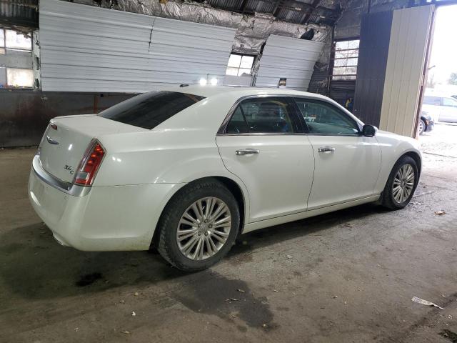  CHRYSLER 300 2013 White