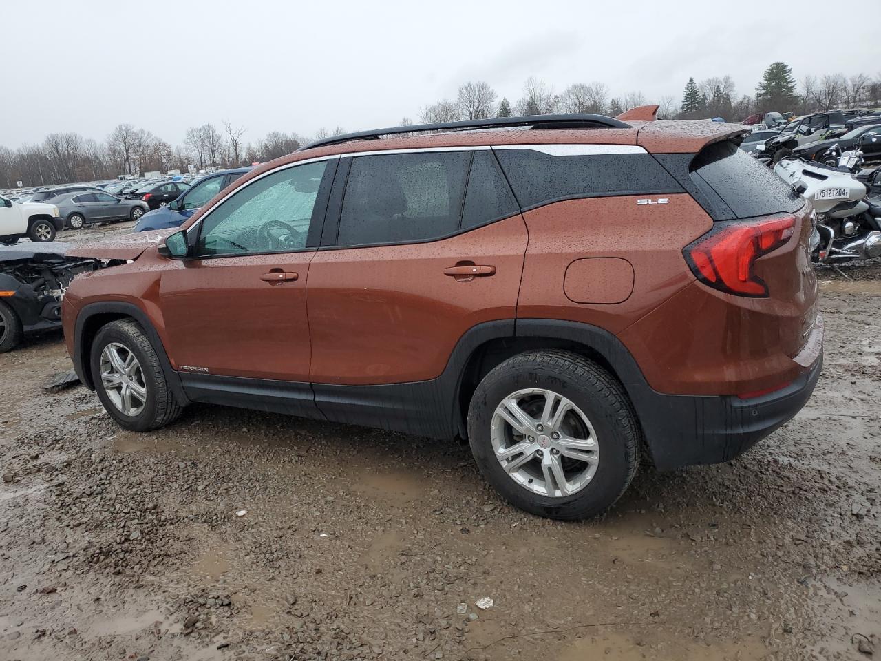 2019 GMC Terrain - Image 2