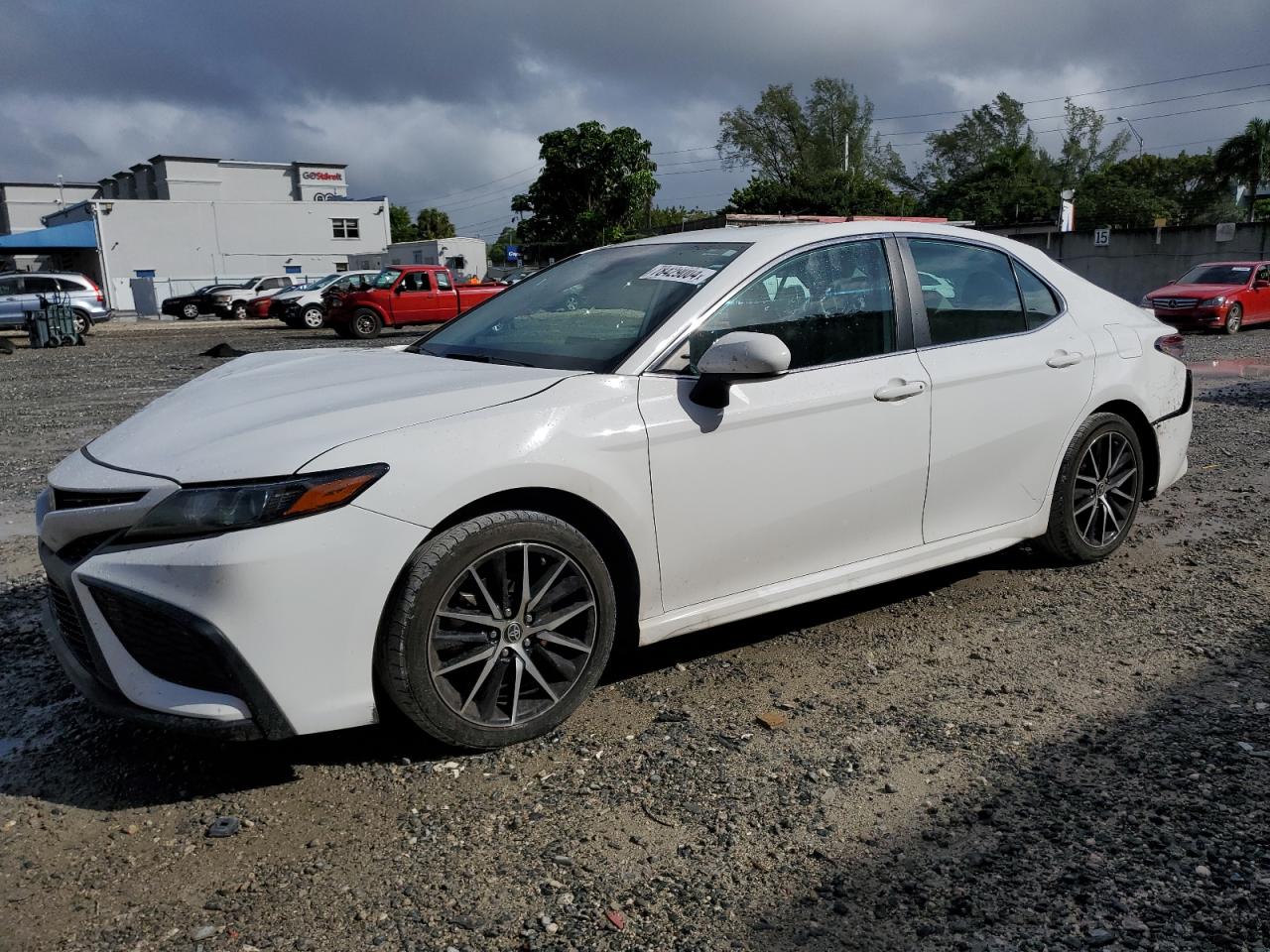 2021 Toyota Camry - Image 1