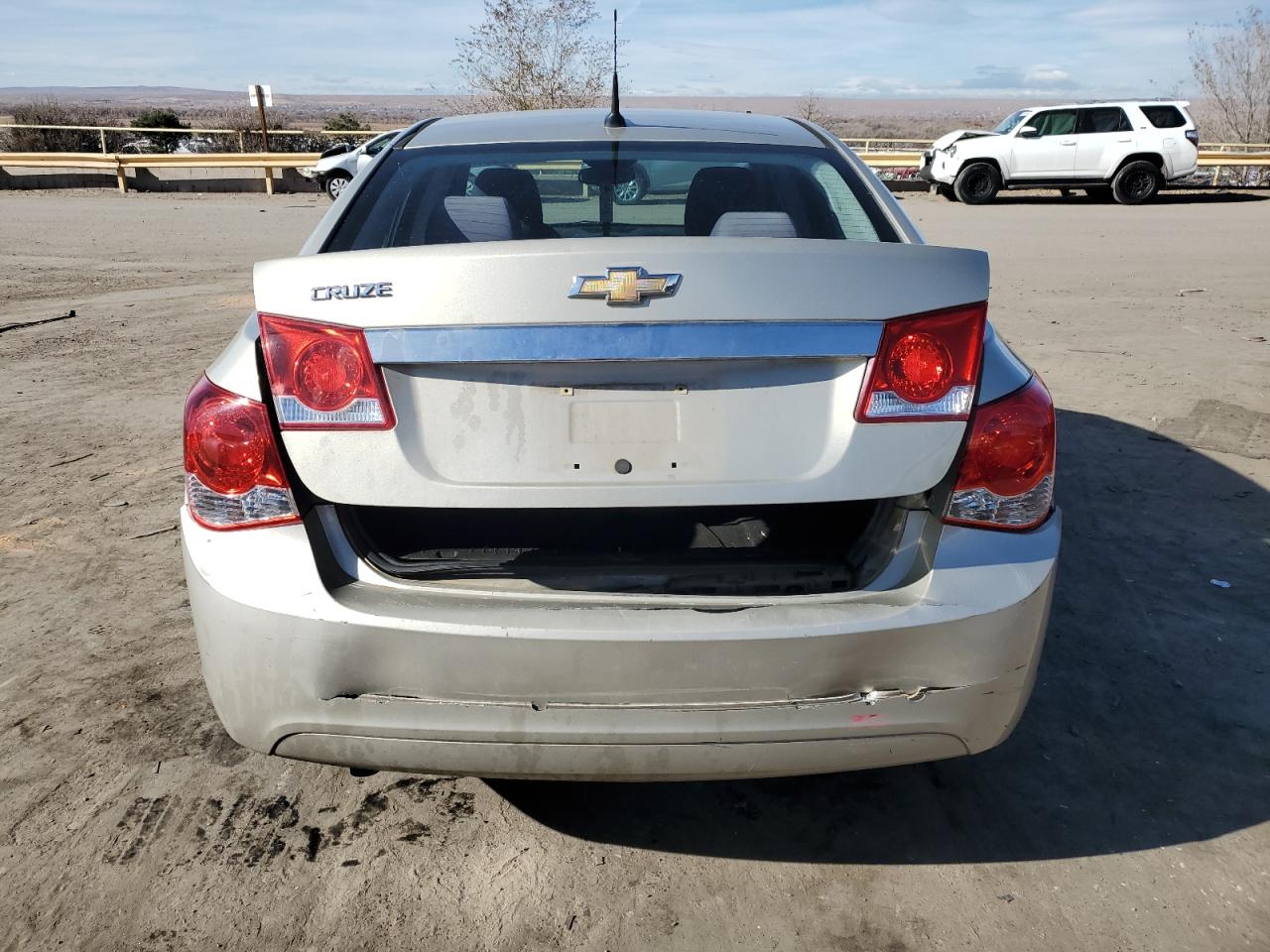 2013 Chevrolet Cruze - Image 6