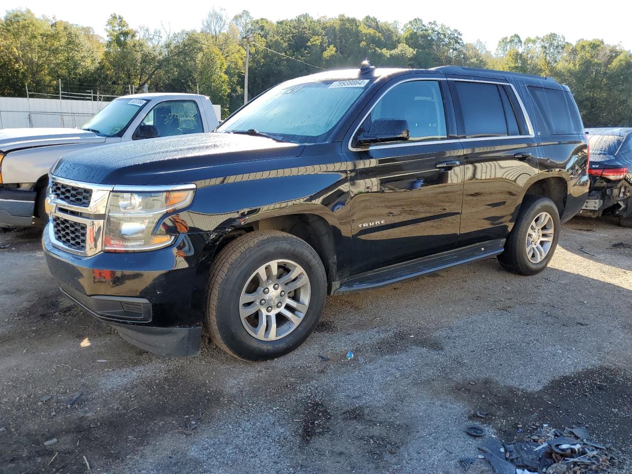 VIN 1GNSKBKC3KR313104 2019 CHEVROLET TAHOE no.1