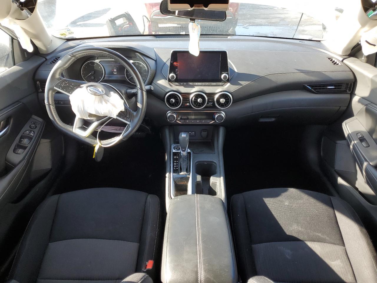 2021 Nissan Sentra - Image 8