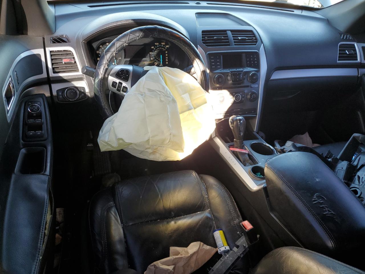 2012 Ford Explorer - Image 8