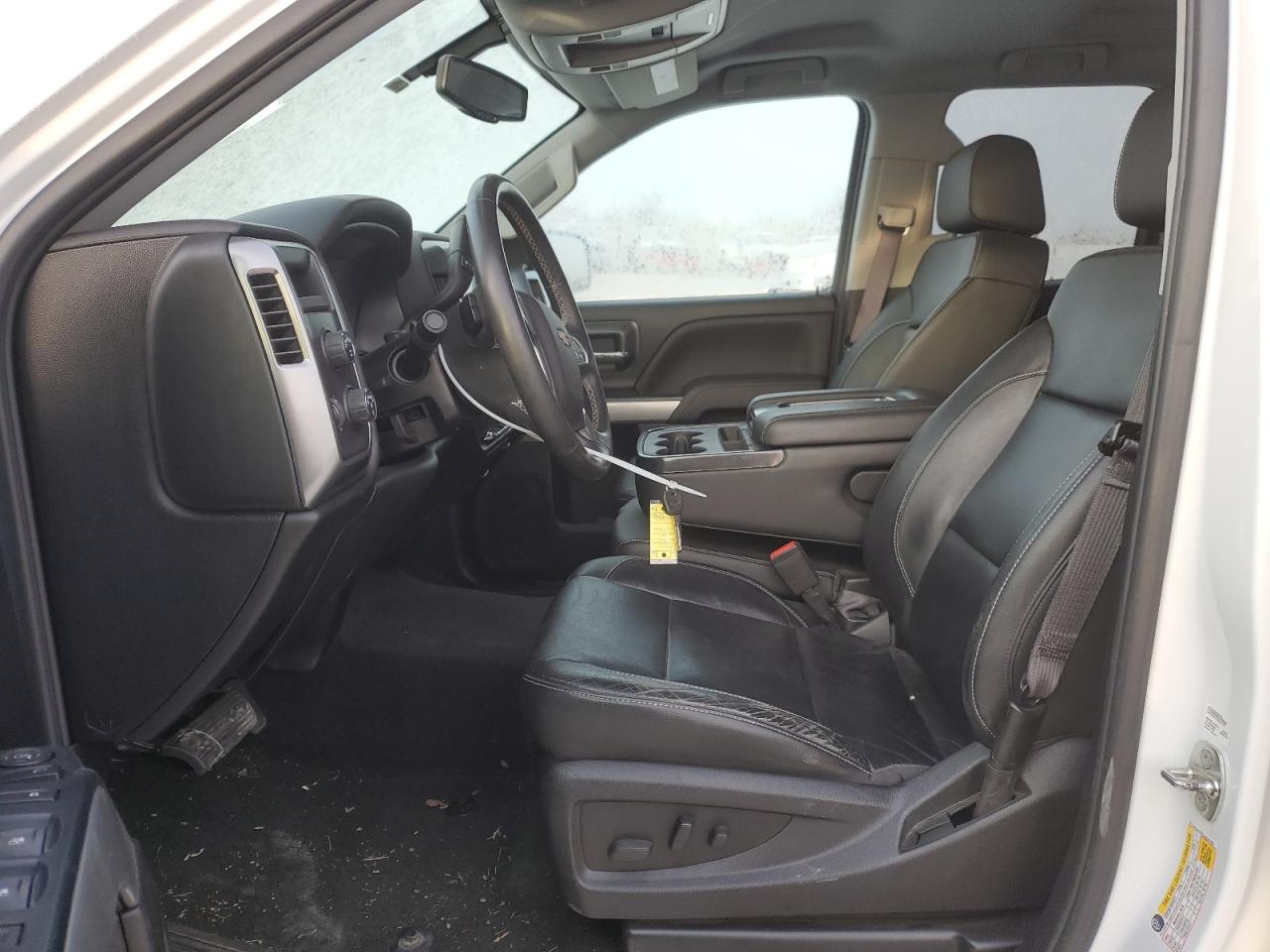 2017 Chevrolet Silverado - Image 7