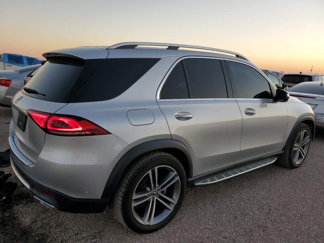 2020 Mercedes-Benz GLE - Image 3