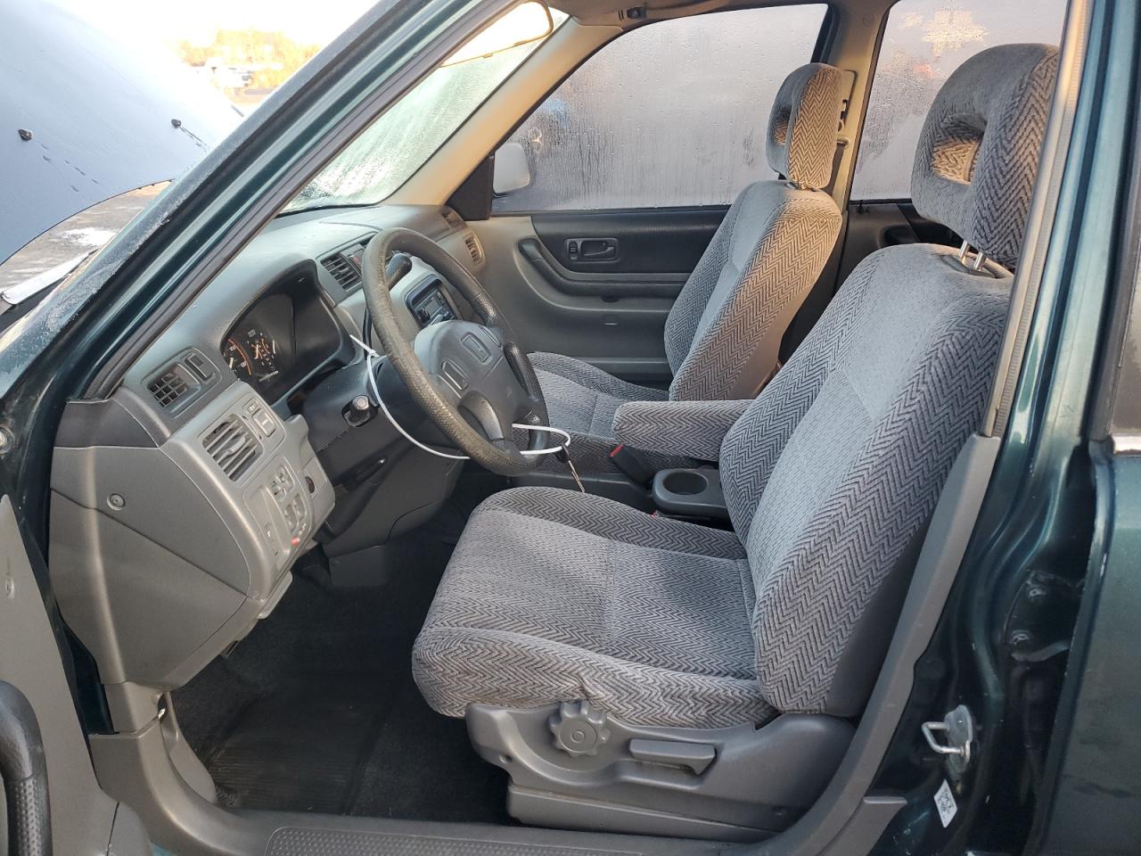 1997 Honda Cr-V Lx VIN: JHLRD1855VC025678 Lot: 82009154