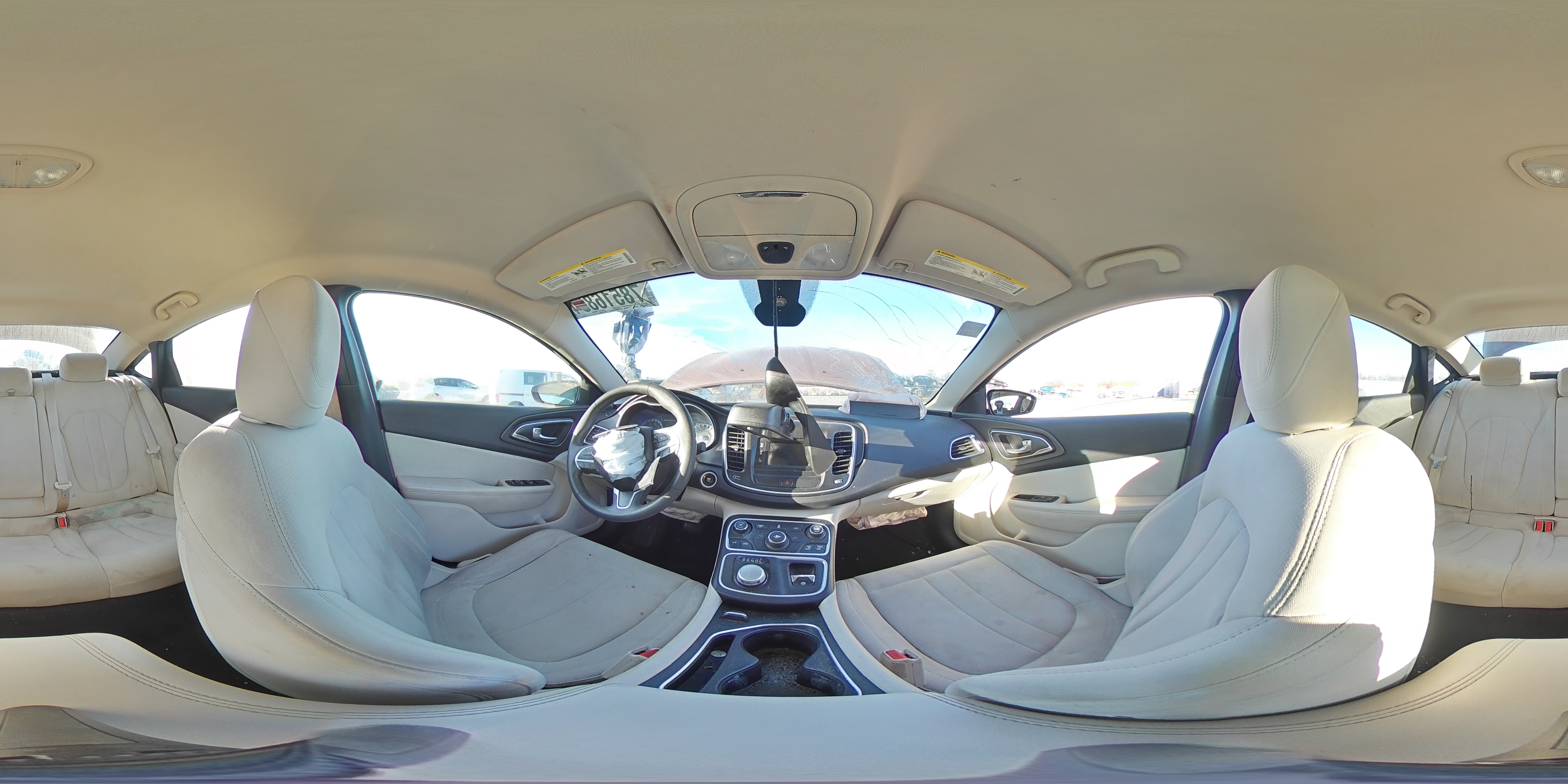 2015 Chrysler 200 - Image 12