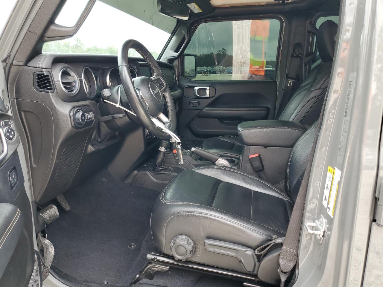 2019 Jeep Wrangler - Image 7