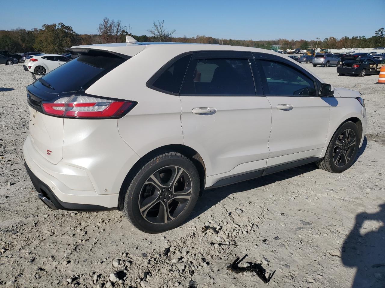 2019 Ford Edge - Image 3