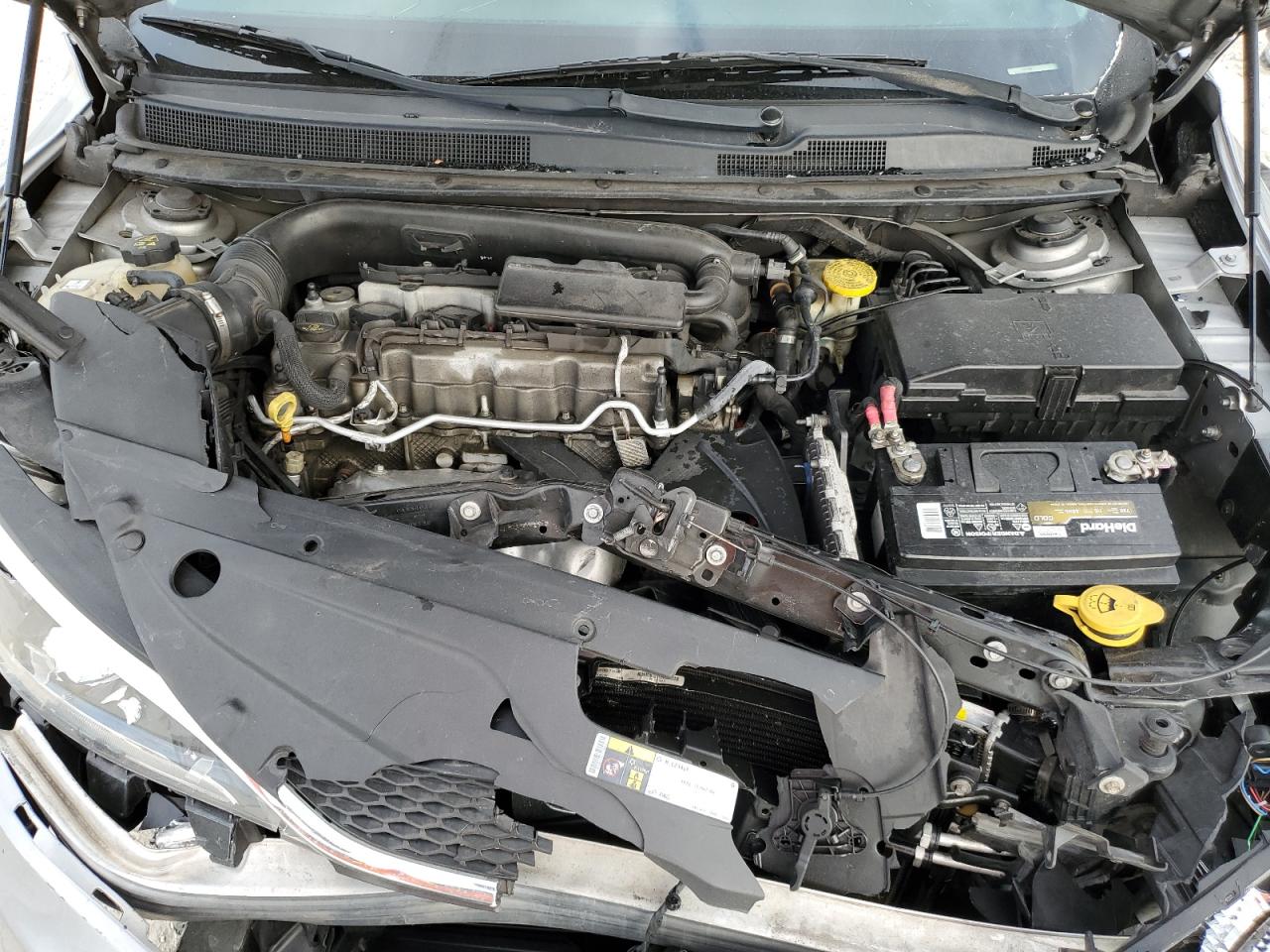 2015 Chrysler 200 - Image 11